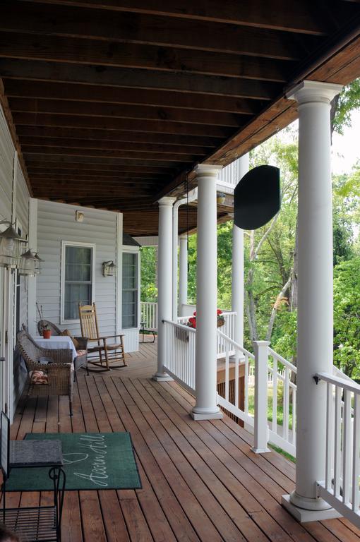 Acorn Hill Lodge And Spa Lynchburg Exterior foto